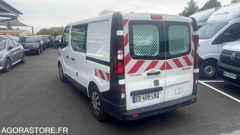 RENAULT TRAFIC - 2016 - 100335KM - ED409LN - Panelvan: fotoğraf 4 RENAULT TRAFIC - 2016 - 100335KM - ED409LN - Panelvan: fotoğraf 4