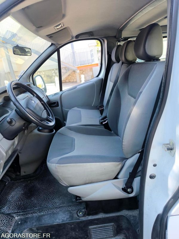 RENAULT TRAFIC MINI BUS BVA - Minibüs, Minivan: fotoğraf 2 RENAULT TRAFIC MINI BUS BVA - Minibüs, Minivan: fotoğraf 2