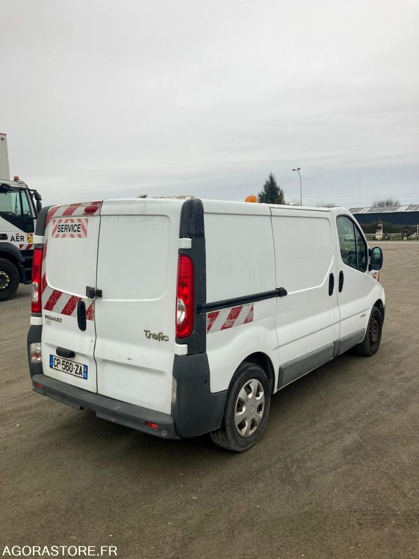 RENAULT TRAFIC diesel - Année 2013 - 376.300km - Panelvan: fotoğraf 4 RENAULT TRAFIC diesel - Année 2013 - 376.300km - Panelvan: fotoğraf 4