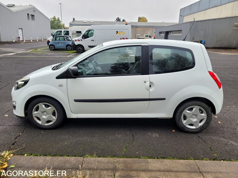 RENAULT TWINGO - DB-290-VQ - VIN VF1CNJ10550142907 - Binek araba: fotoğraf 1 RENAULT TWINGO - DB-290-VQ - VIN VF1CNJ10550142907 - Binek araba: fotoğraf 1