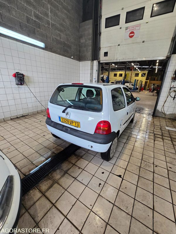 RENAULT TWINGO - Binek araba: fotoğraf 1 RENAULT TWINGO - Binek araba: fotoğraf 1