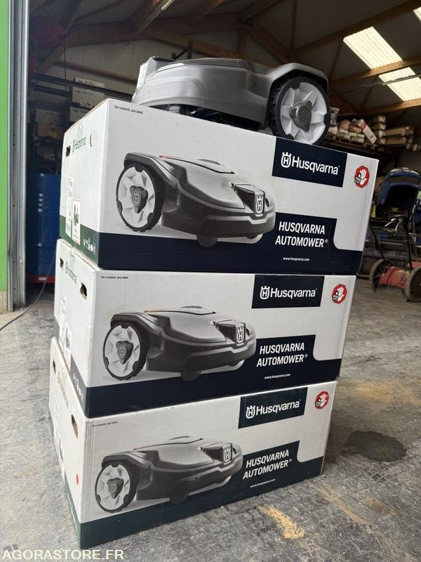 ROBOT de tonte NEUF 305 Husqvarna Unitaire - Çim biçme makinesi: fotoğraf 4 ROBOT de tonte NEUF 305 Husqvarna Unitaire - Çim biçme makinesi: fotoğraf 4