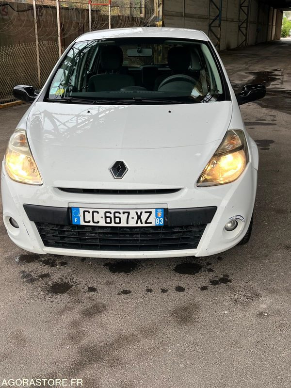 Renault Clio - 2012 - 172000kms - Binek araba: fotoğraf 1 Renault Clio - 2012 - 172000kms - Binek araba: fotoğraf 1