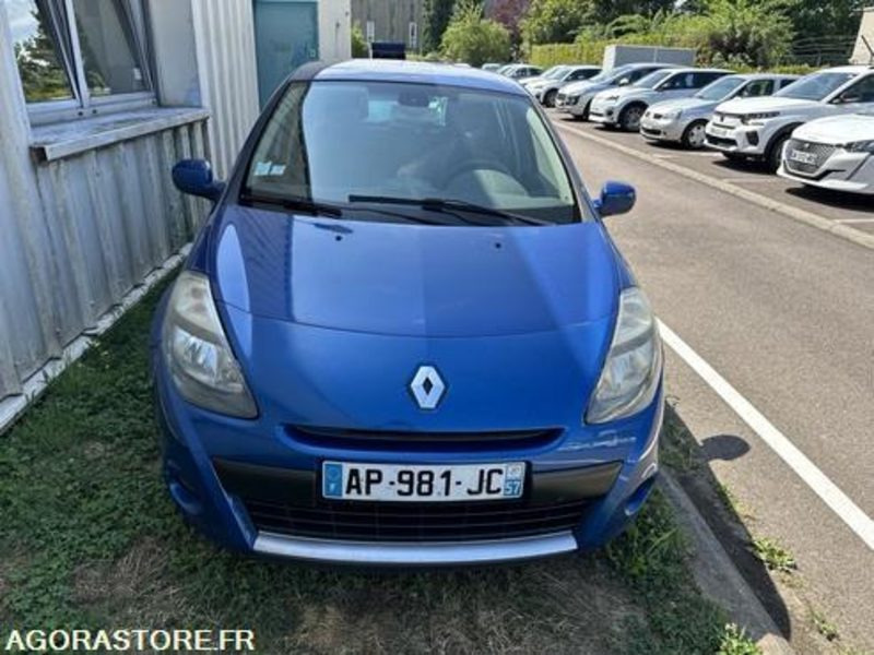 Renault Clio - AP981JC - Binek araba: fotoğraf 2 Renault Clio - AP981JC - Binek araba: fotoğraf 2