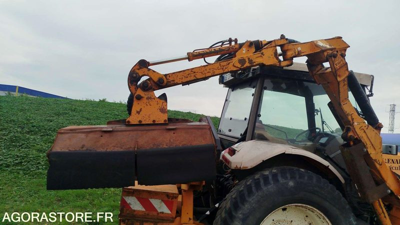 Renault Ergos 446 - 2009 - 10940h - 492CKV31 - Traktör: fotoğraf 5 Renault Ergos 446 - 2009 - 10940h - 492CKV31 - Traktör: fotoğraf 5