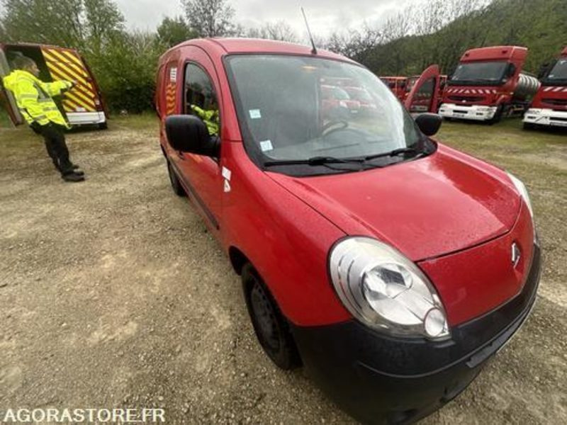 Renault Kangoo - 1017kp46 - Küçük panelvan: fotoğraf 2 Renault Kangoo - 1017kp46 - Küçük panelvan: fotoğraf 2