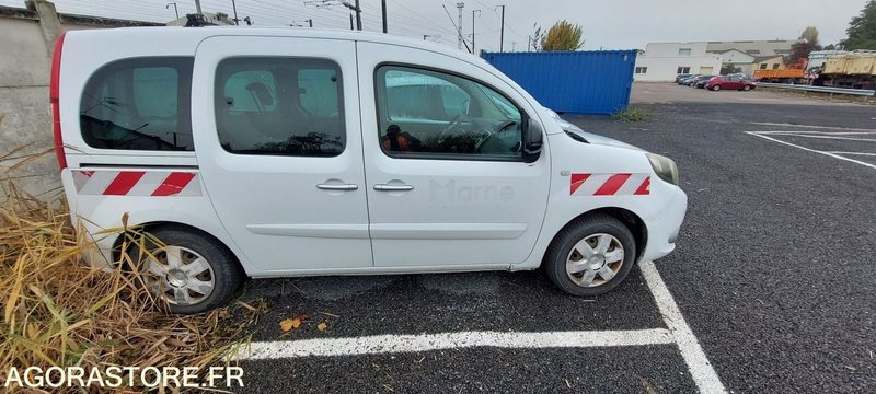 Renault Kangoo - 2013 - 284004kms - Binek araba: fotoğraf 3 Renault Kangoo - 2013 - 284004kms - Binek araba: fotoğraf 3