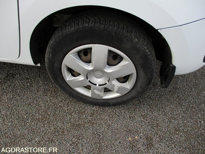 Renault Kangoo - 2016 - 74262 kms - Binek araba: fotoğraf 5 Renault Kangoo - 2016 - 74262 kms - Binek araba: fotoğraf 5