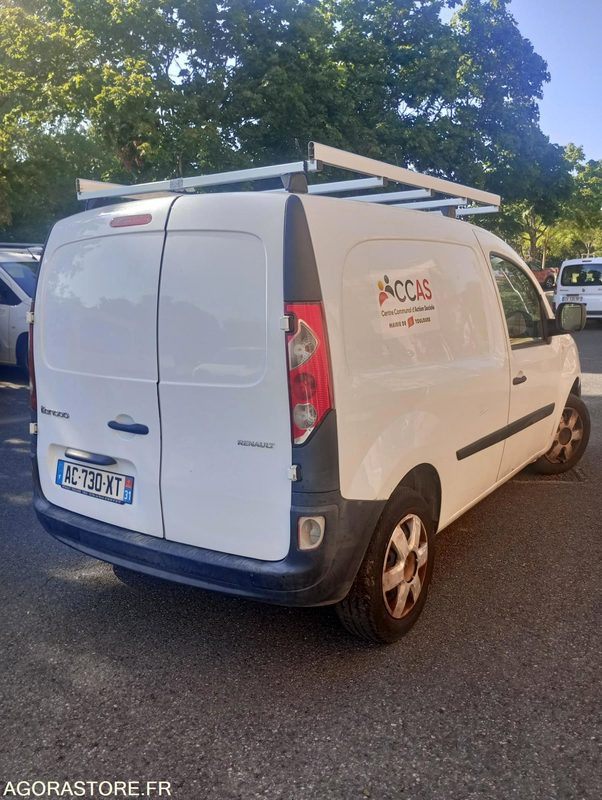 Renault Kangoo 6CV 136506 kms 2009 - Küçük panelvan: fotoğraf 2 Renault Kangoo 6CV 136506 kms 2009 - Küçük panelvan: fotoğraf 2