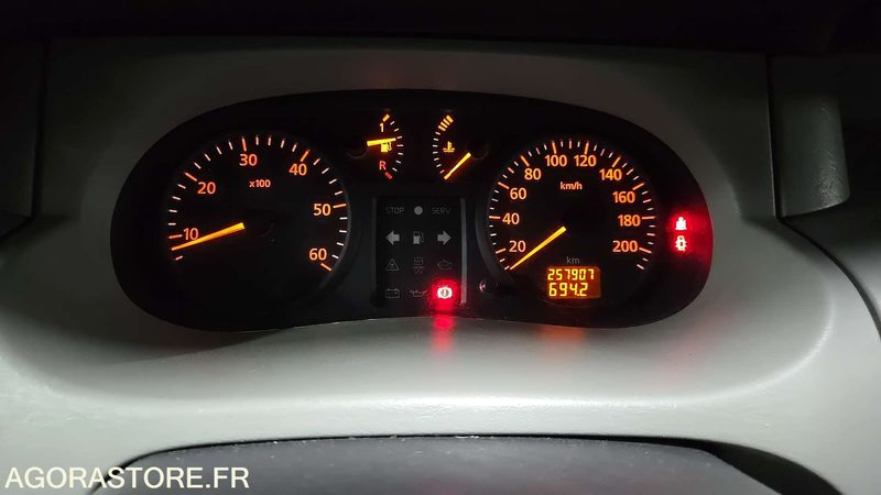 Minibüs, Minivan Renault Trafic - 2004 - 257907kms - 1707-XB-22: fotoğraf 14 Minibüs, Minivan Renault Trafic - 2004 - 257907kms - 1707-XB-22: fotoğraf 14