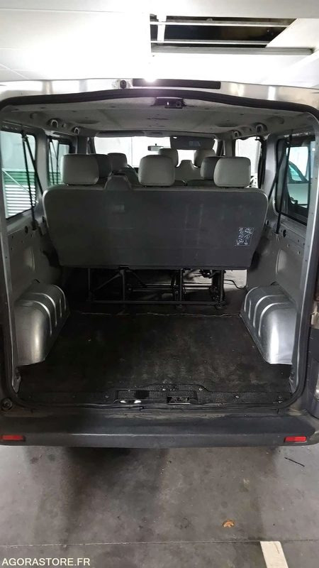 Minibüs, Minivan Renault Trafic - 2004 - 257907kms - 1707-XB-22: fotoğraf 18 Minibüs, Minivan Renault Trafic - 2004 - 257907kms - 1707-XB-22: fotoğraf 18