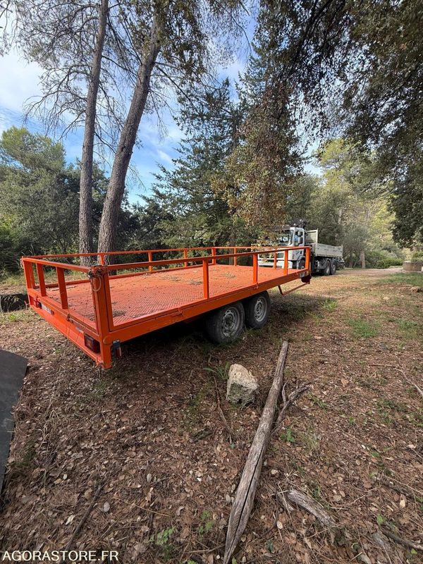 REMORQUE MOIROUD - Römork: fotoğraf 1 REMORQUE MOIROUD - Römork: fotoğraf 1