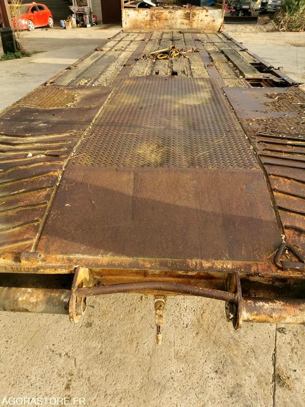 Remorque porte engin - CASTERA - 1976 - Römork: fotoğraf 2 Remorque porte engin - CASTERA - 1976 - Römork: fotoğraf 2