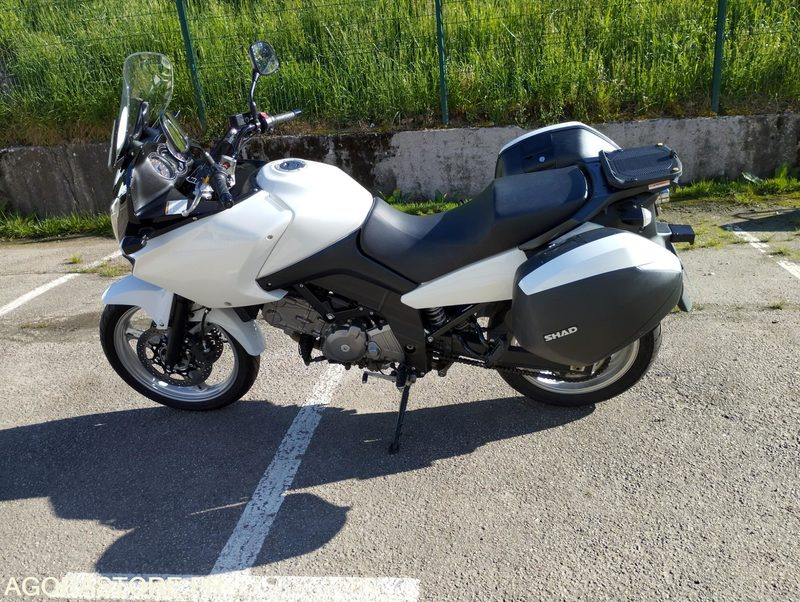 SUZUKI DL650 VSTROM 16500kms - 2009 - Motosiklet: fotoğraf 2 SUZUKI DL650 VSTROM 16500kms - 2009 - Motosiklet: fotoğraf 2