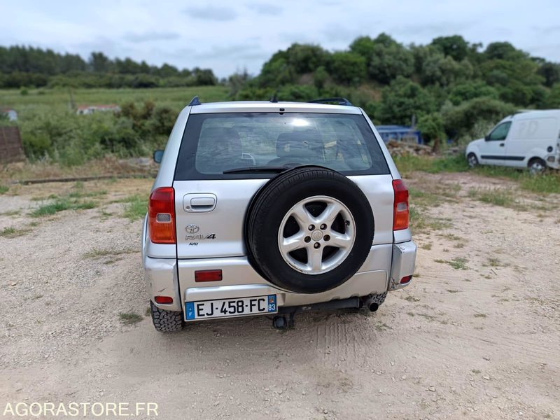 TOYOTA RAV4 - 2002 - 212500KMS - SUV: fotoğraf 4 TOYOTA RAV4 - 2002 - 212500KMS - SUV: fotoğraf 4