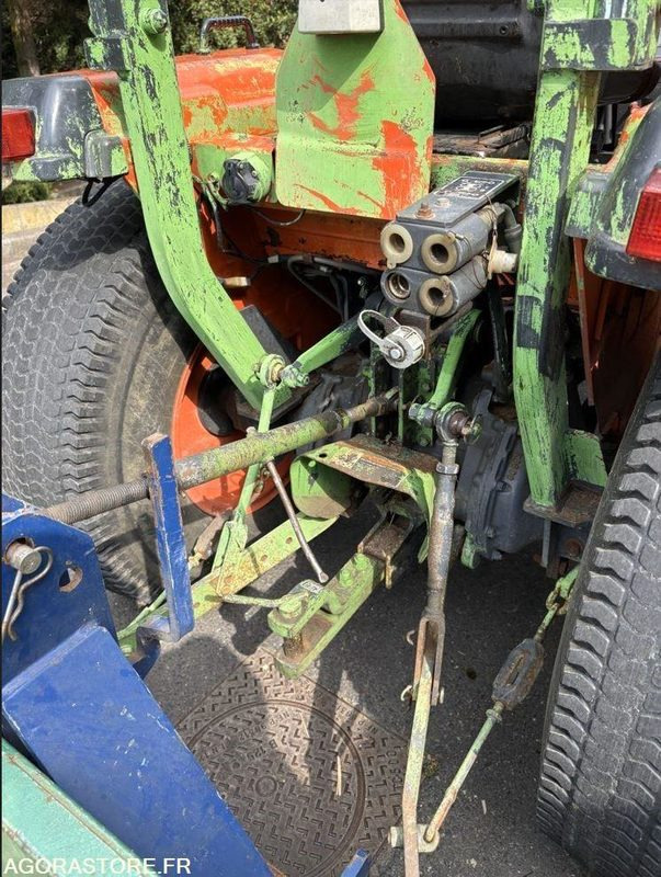 TRACTEUR KUBOTA L3300 - Traktör: fotoğraf 5 TRACTEUR KUBOTA L3300 - Traktör: fotoğraf 5