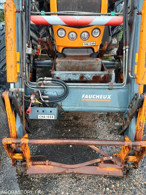 TRACTEUR RENAULT ERGOS446 avec chargeur FAUCHEUX F26R 7580h - Traktör: fotoğraf 2 TRACTEUR RENAULT ERGOS446 avec chargeur FAUCHEUX F26R 7580h - Traktör: fotoğraf 2