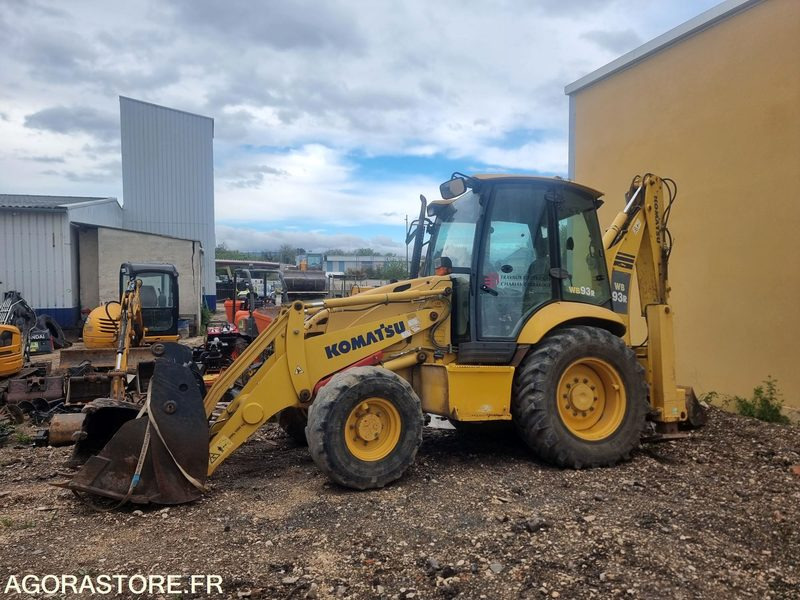 TRACTOPELLE KOMATSU WB93R / F51441 / 2006 / 7 391H / VENTE EN L'ETAT - Iş makinesi: fotoğraf 1 TRACTOPELLE KOMATSU WB93R / F51441 / 2006 / 7 391H / VENTE EN L'ETAT - Iş makinesi: fotoğraf 1