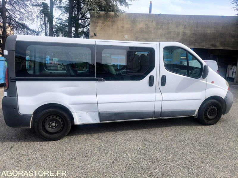 TRAFIC MINI BUS - Minibüs, Minivan: fotoğraf 3 TRAFIC MINI BUS - Minibüs, Minivan: fotoğraf 3