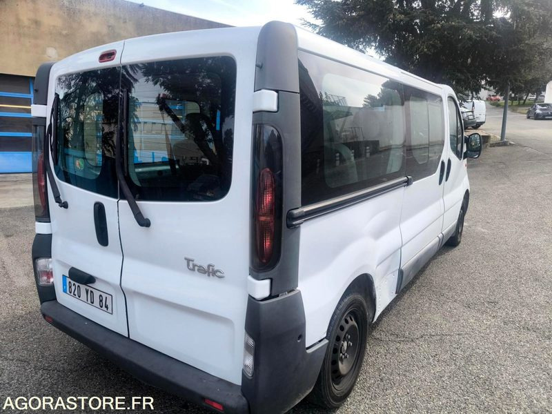 TRAFIC MINI BUS - Minibüs, Minivan: fotoğraf 4 TRAFIC MINI BUS - Minibüs, Minivan: fotoğraf 4