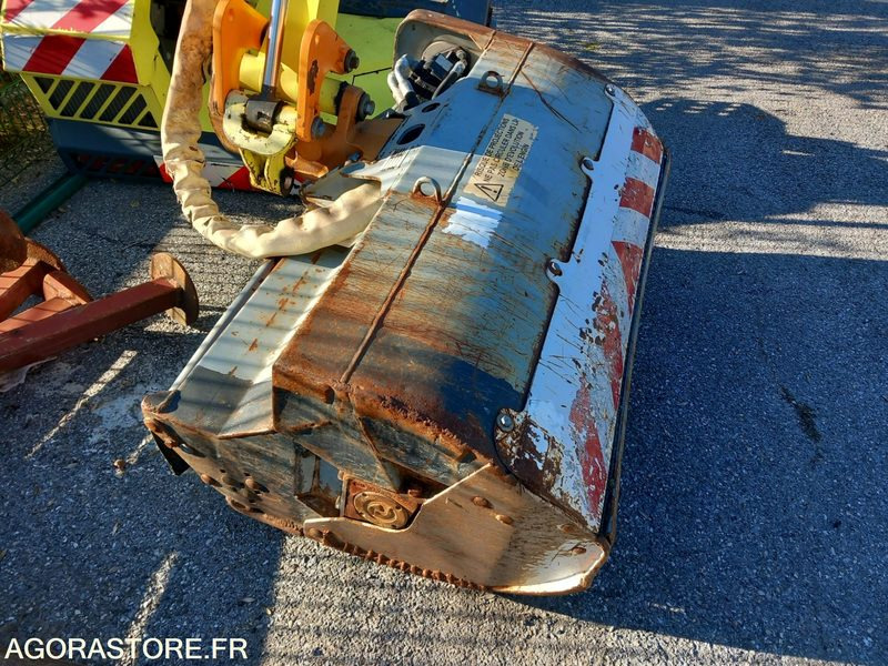 DEBROUSSAILLEUSE NOREMAT OPTIMA (YN0506) - Tarım araçları: fotoğraf 2 DEBROUSSAILLEUSE NOREMAT OPTIMA (YN0506) - Tarım araçları: fotoğraf 2