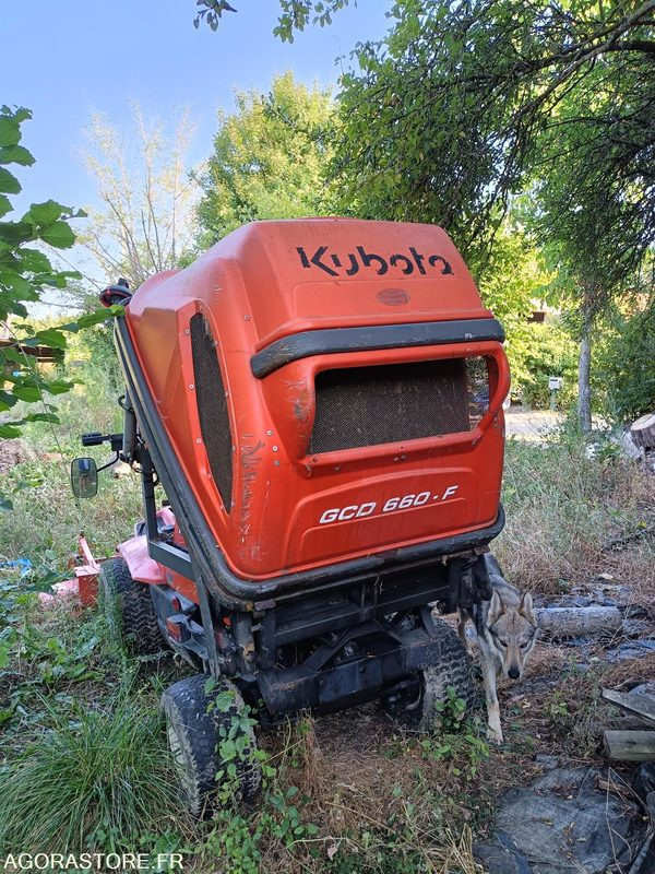 Kubota F 3560 avec bac de rammassage GCD 660F - 2668heures - Tarım araçları: fotoğraf 2 Kubota F 3560 avec bac de rammassage GCD 660F - 2668heures - Tarım araçları: fotoğraf 2