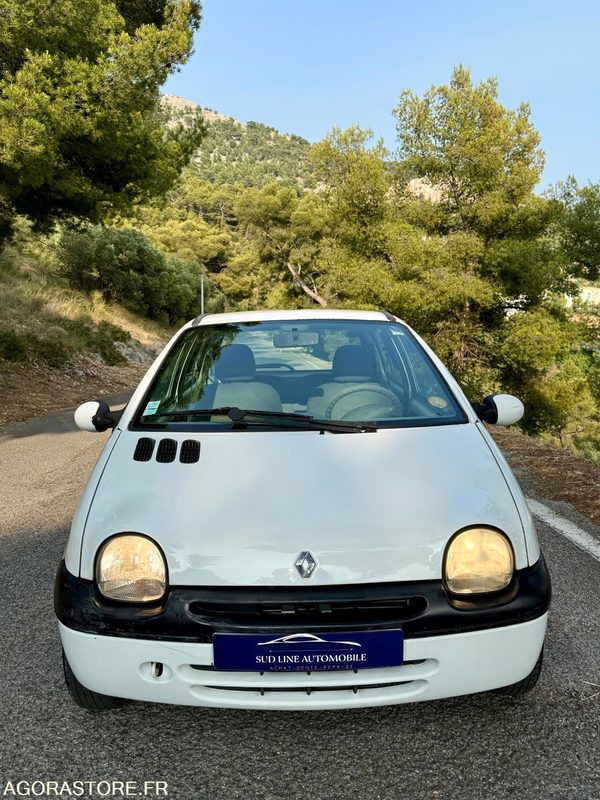 Twingo 1.2 Expression - 2003 - Binek araba: fotoğraf 4 Twingo 1.2 Expression - 2003 - Binek araba: fotoğraf 4