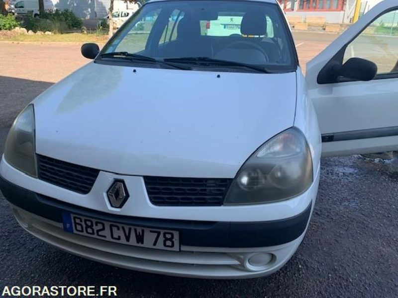 VOITURE CLIO RENAULT roulante - Binek araba: fotoğraf 2 VOITURE CLIO RENAULT roulante - Binek araba: fotoğraf 2