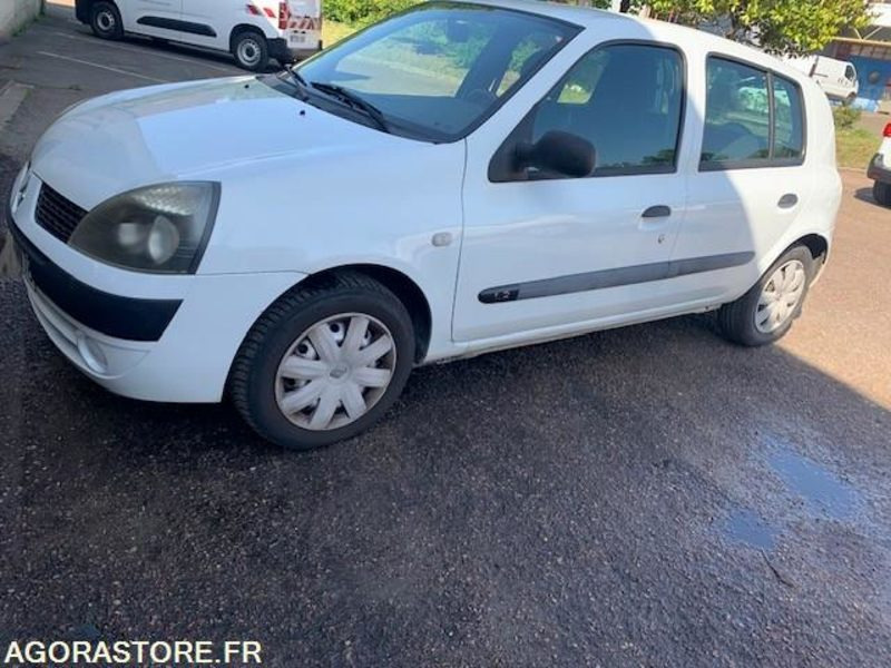 VOITURE CLIO RENAULT roulante - Binek araba: fotoğraf 1 VOITURE CLIO RENAULT roulante - Binek araba: fotoğraf 1