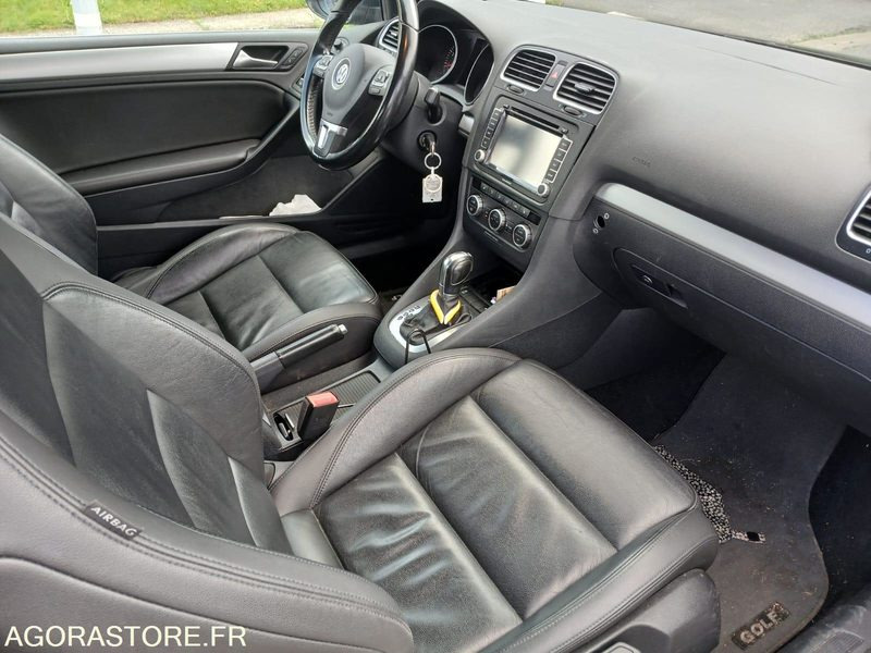 Volkswagen golf cabriolet 1.6 tsi 160cv dsg7 2015 155118 KM - Binek araba: fotoğraf 4 Volkswagen golf cabriolet 1.6 tsi 160cv dsg7 2015 155118 KM - Binek araba: fotoğraf 4