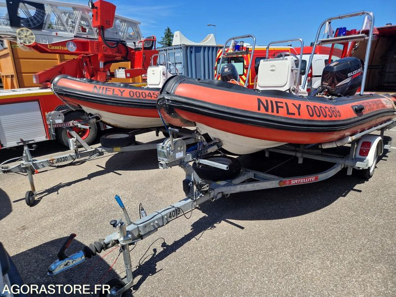 Zeppelin Command 15 sur remorque RSA - 306BGD69 - Tekne römorku: fotoğraf 1 Zeppelin Command 15 sur remorque RSA - 306BGD69 - Tekne römorku: fotoğraf 1