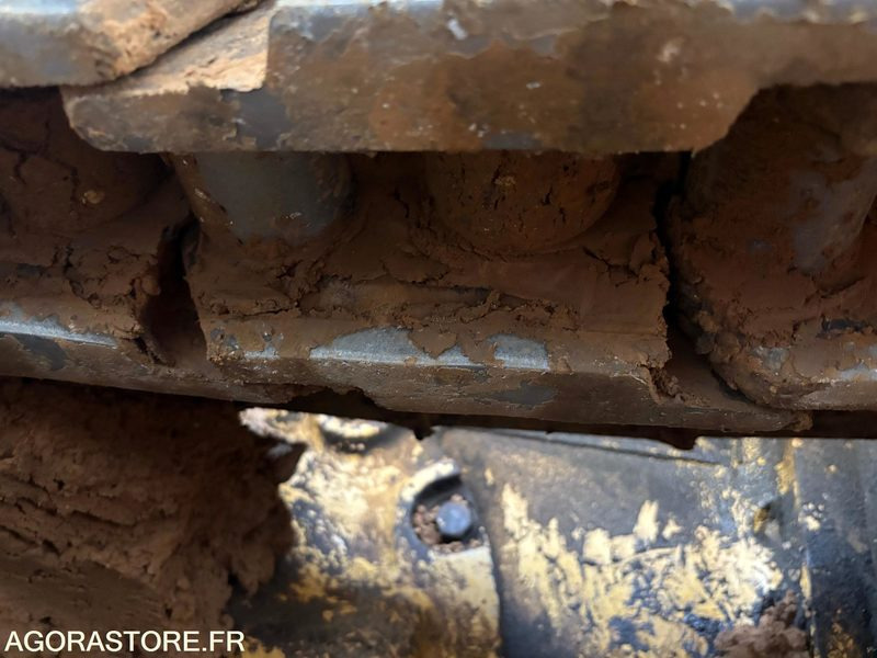 Bull komatsu - Buldozer: fotoğraf 5 Bull komatsu - Buldozer: fotoğraf 5