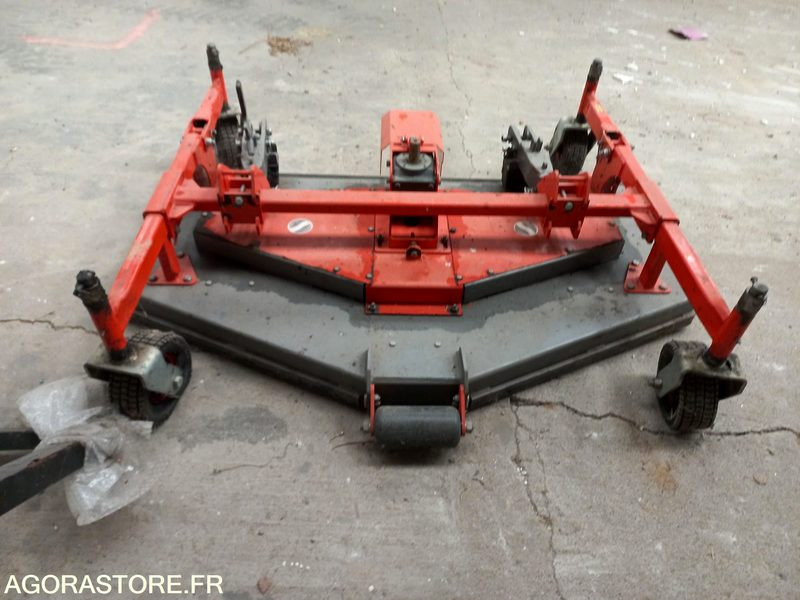 Coupe de tondeuse mulchng Morgneux TMC 150 fixation Kubota - Çim biçme makinesi: fotoğraf 5 Coupe de tondeuse mulchng Morgneux TMC 150 fixation Kubota - Çim biçme makinesi: fotoğraf 5