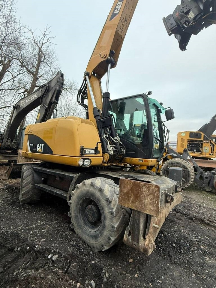 CAT 313 D - Tekerlekli ekskavatör: fotoğraf 5 CAT 313 D - Tekerlekli ekskavatör: fotoğraf 5