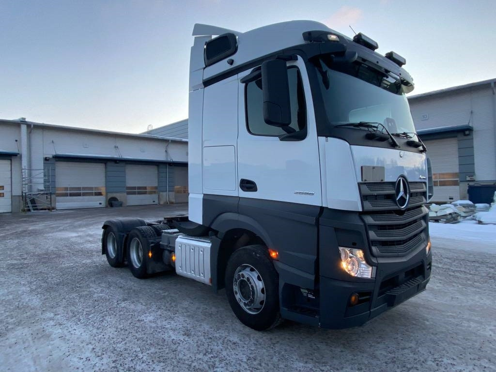 Mercedes-Benz Actros 2658 - Çekici: fotoğraf 4 Mercedes-Benz Actros 2658 - Çekici: fotoğraf 4