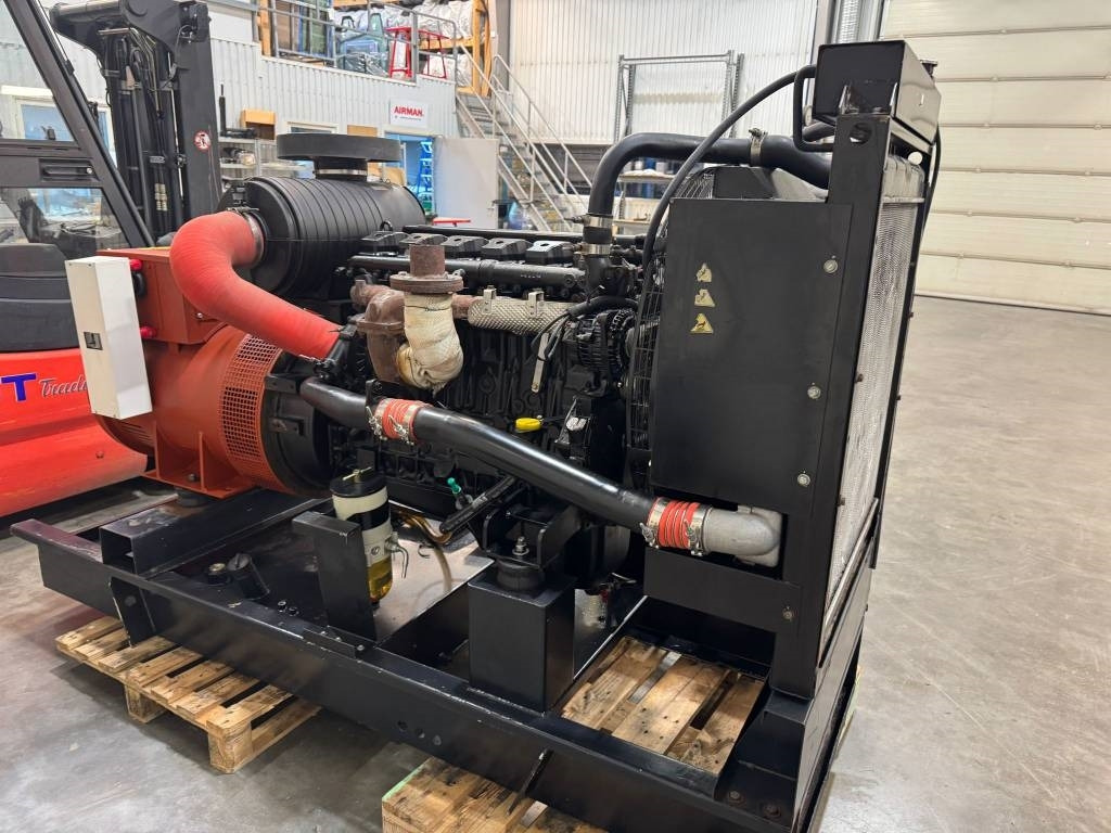 Elverk Duetz MWM180 kVA - Elektrikli jeneratör: fotoğraf 3 Elverk Duetz MWM180 kVA - Elektrikli jeneratör: fotoğraf 3