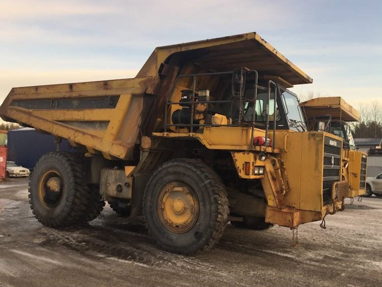 Komatsu HD405-6 - Rijit kamyonu: fotoğraf 1 Komatsu HD405-6 - Rijit kamyonu: fotoğraf 1
