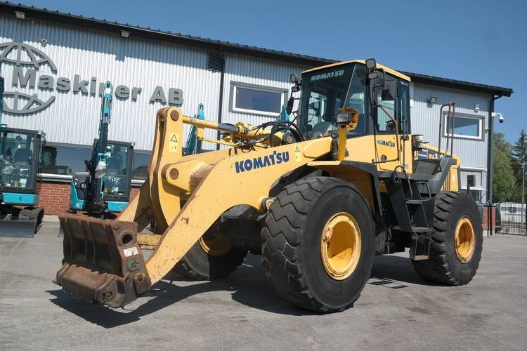Komatsu WA 380-5-H - Tekerlekli yükleyici: fotoğraf 1 Komatsu WA 380-5-H - Tekerlekli yükleyici: fotoğraf 1