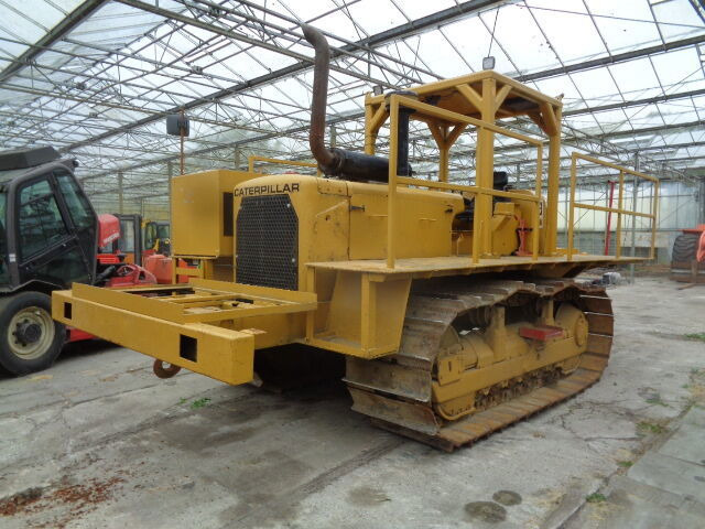 Caterpillar D6C - Traktör: fotoğraf 1 Caterpillar D6C - Traktör: fotoğraf 1
