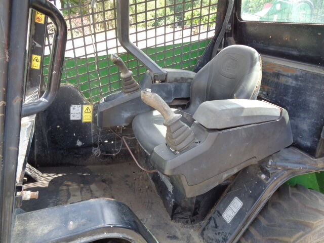 JCB 135 R - Mini yükleyici: fotoğraf 3 JCB 135 R - Mini yükleyici: fotoğraf 3