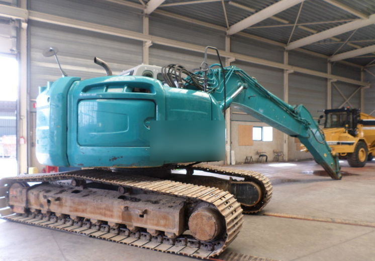 New Holland Kobelco Kobelco E 235 BSR-2 E 235 BSR-2 - Paletli ekskavatör: fotoğraf 3 New Holland Kobelco Kobelco E 235 BSR-2 E 235 BSR-2 - Paletli ekskavatör: fotoğraf 3