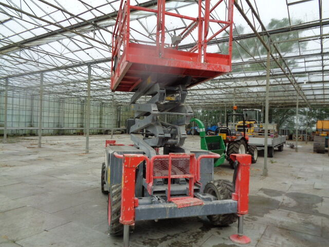 Skyjack SJ 6832 RT - Makasli platform: fotoğraf 3 Skyjack SJ 6832 RT - Makasli platform: fotoğraf 3