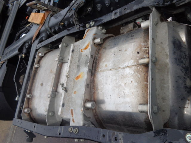 DAF XF 106 - Katalitik konvertör - Kamyon: fotoğraf 5 DAF XF 106 - Katalitik konvertör - Kamyon: fotoğraf 5