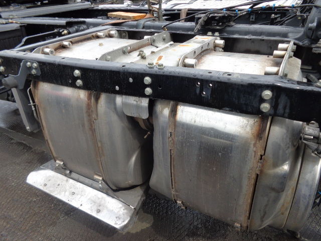 DAF XF 106 - Katalitik konvertör - Kamyon: fotoğraf 3 DAF XF 106 - Katalitik konvertör - Kamyon: fotoğraf 3