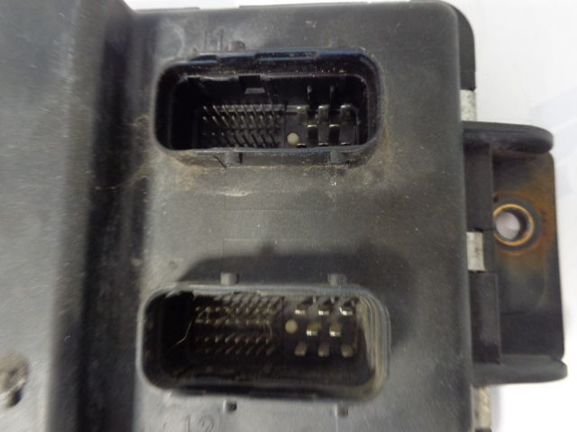 Iveco Front Frame Computer control unit 41221002 (WORLDWIDE DELIVERY) - Yönetim bloku - Kamyon: fotoğraf 3 Iveco Front Frame Computer control unit 41221002 (WORLDWIDE DELIVERY) - Yönetim bloku - Kamyon: fotoğraf 3