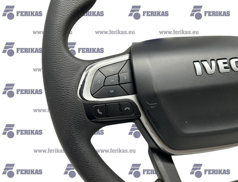 Iveco S-WAY - Direksiyon simidi - Kamyon: fotoğraf 2 Iveco S-WAY - Direksiyon simidi - Kamyon: fotoğraf 2