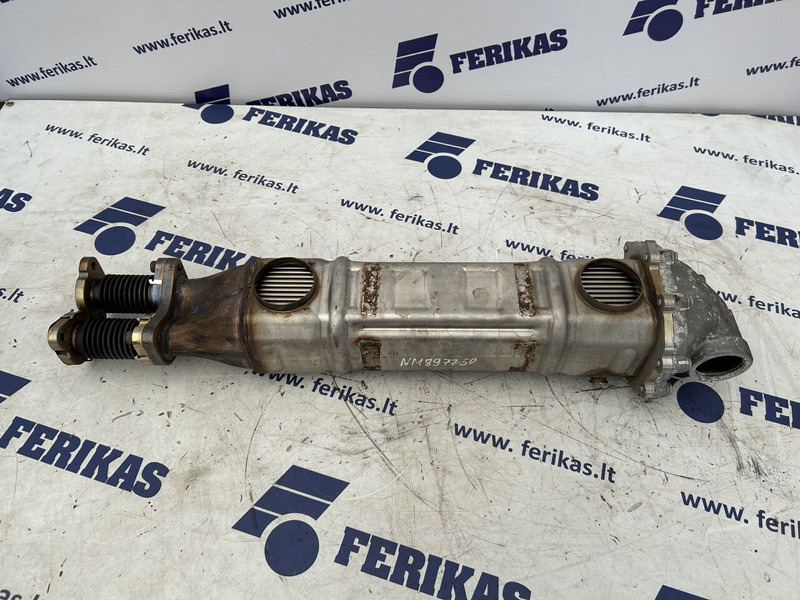 MAN EGR cooler - Motor ve yedek parça - Kamyon: fotoğraf 1 MAN EGR cooler - Motor ve yedek parça - Kamyon: fotoğraf 1
