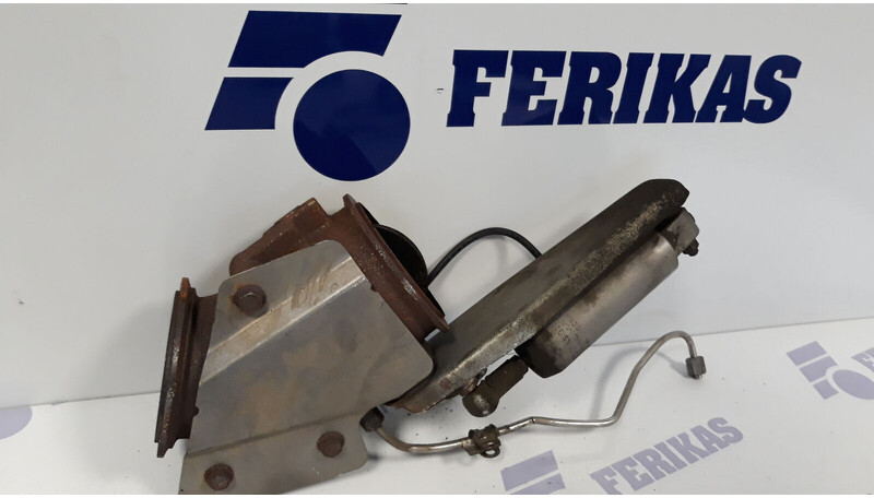 MAN EURO 6 exhaust elbow - Egzoz borusu - Kamyon: fotoğraf 1 MAN EURO 6 exhaust elbow - Egzoz borusu - Kamyon: fotoğraf 1