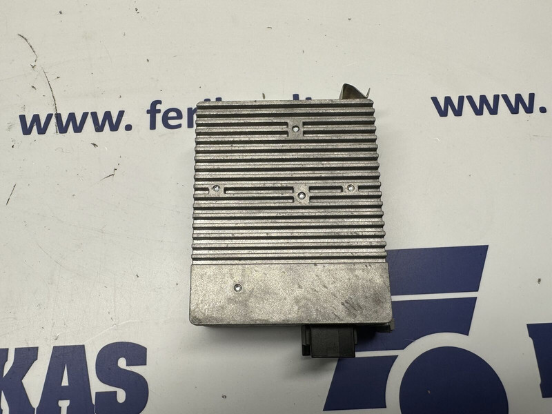 Mercedes-Benz Actros MP4 - Elektrik sistemi - Kamyon: fotoğraf 2 Mercedes-Benz Actros MP4 - Elektrik sistemi - Kamyon: fotoğraf 2