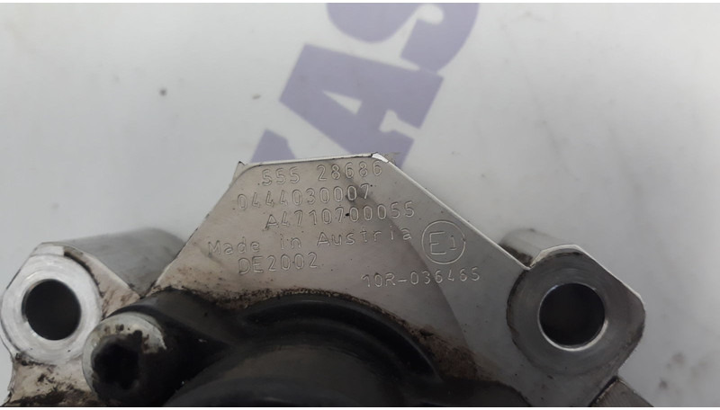 Mercedes-Benz Actros MP4 - Yakıt pompasi - Kamyon: fotoğraf 5 Mercedes-Benz Actros MP4 - Yakıt pompasi - Kamyon: fotoğraf 5